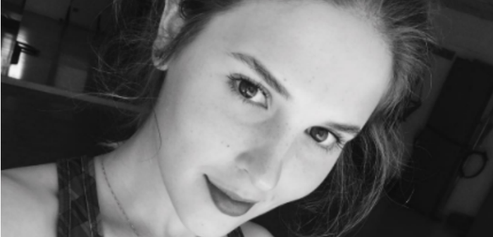 Belén Soto encanta a seguidores con hermosas ilustraciones de acuarela realizados por ella