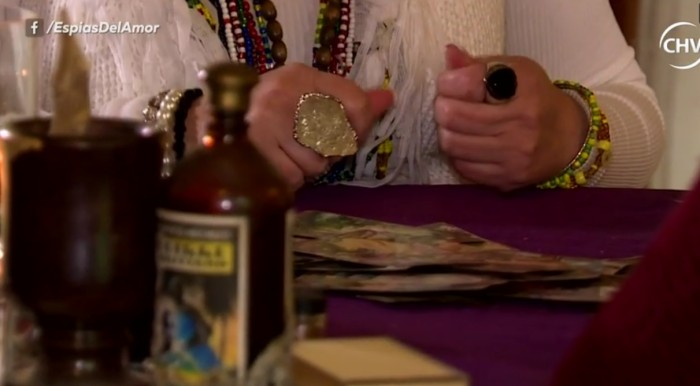Psíquica chilena sacó aplausos en redes tras acertada predicción en Espías del Amor