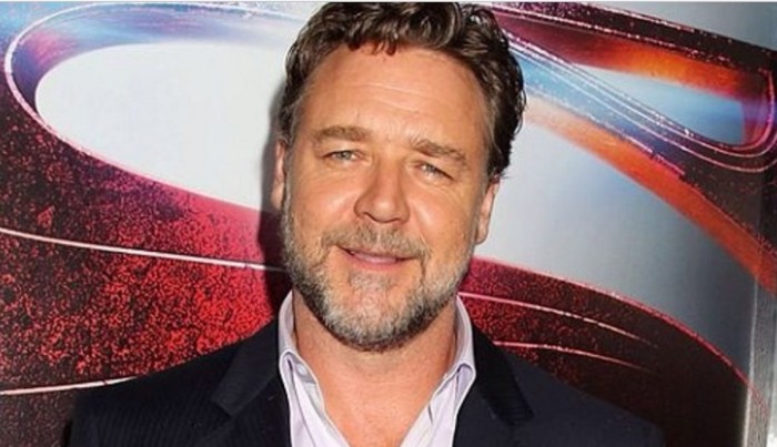 La hilarante respuesta del actor Russell Crowe a comentarista que se burló de su sobrepeso