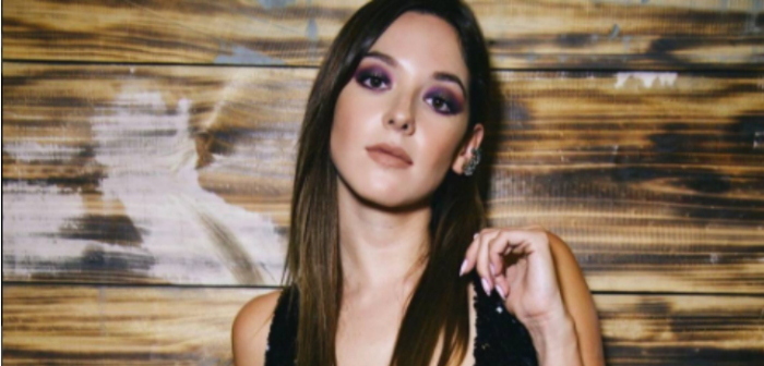 Kel Calderón anunció nueva etapa de su vida con innovadora chaqueta en Instagram