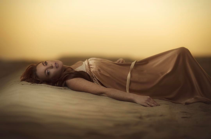 Lindsay Lohan sorprende usando 