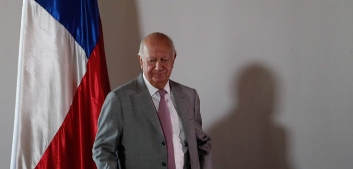 Ricardo Lagos baja candidatura presidencial tras decisión del PS