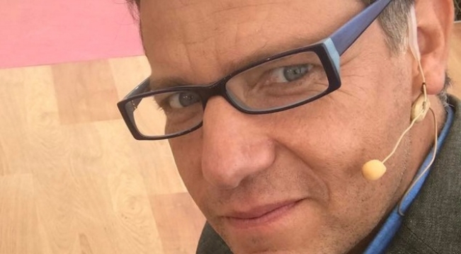 El personaje con el que Pablo Zúñiga comparó a Basuauri por su look en matinal