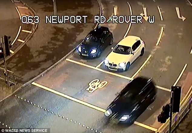 Persecución fatal: mujer mata a 'amante' de su novio tras hacerla chocar contra un muro