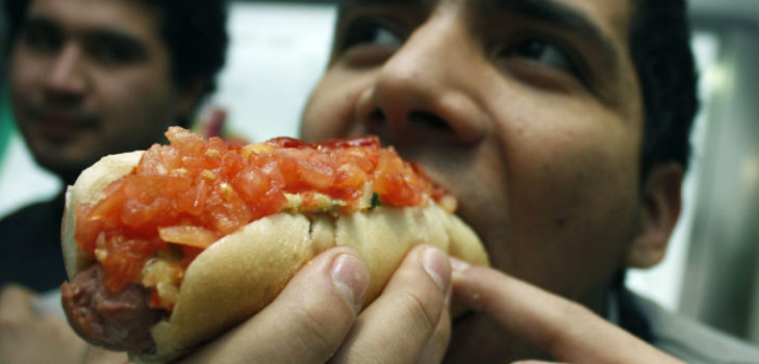Beca de Alimentación Junaeb no podrá usarse para comprar comida chatarra a partir de 2018