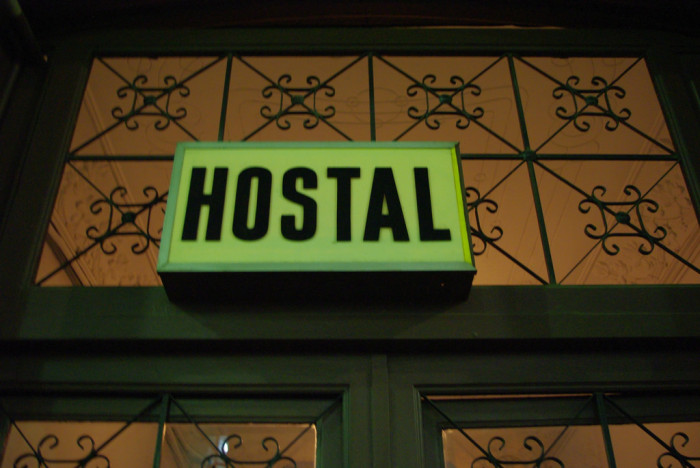 Rusia: turista mató a guardia de su hostal porque estaba bebiendo en horario de trabajo