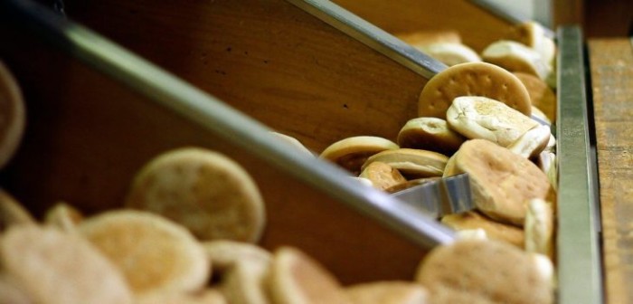 Osorno: hombre encuentra diente al interior de un pan mientras tomaba once con su familia