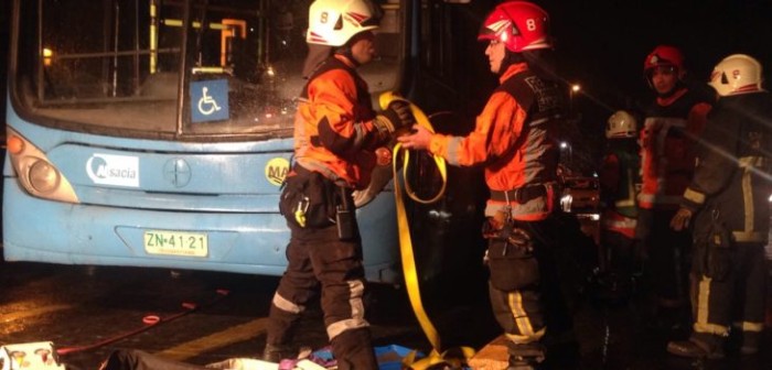 Una mujer muere tras ser aplastada por un bus del Transantiago