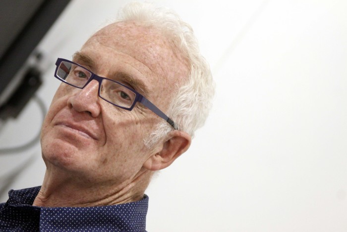 Pedro Carcuro no relatará el partido entre Chile y Alemania tras sufrir una trombosis