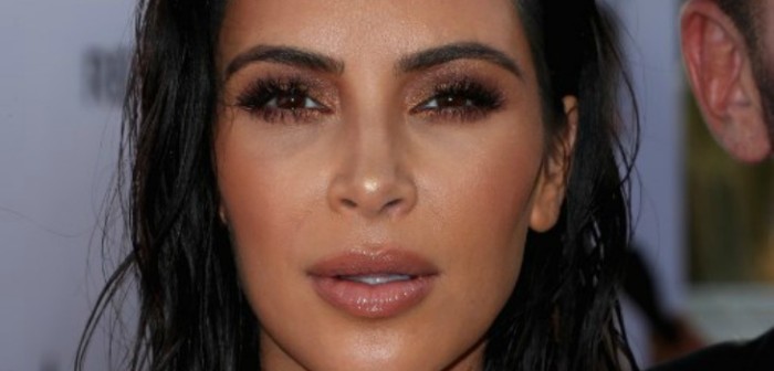Kim Kardashian en el ojo del huracán tras oscurecer su piel en foto: se llenó de críticas