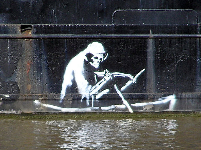 Banksy en la mira de las autoridades británicas por tratar de 
