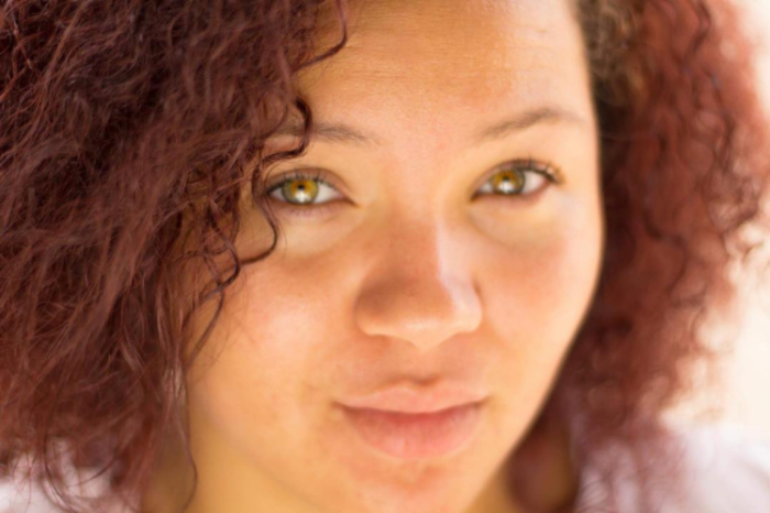 ¿Por qué la foto de esta pareja en traje de baño se ha vuelto viral?