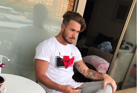 Tony Spina tomó radical decisión: borró tatuaje que hizo junto a Flavia