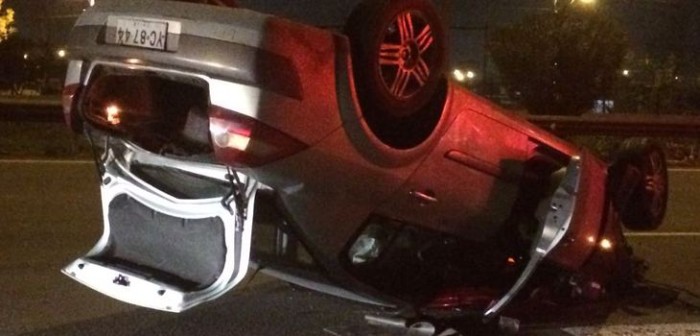 Aclaran confuso volcamiento en Santiago: jóvenes inventaron que chofer se dio a la fuga