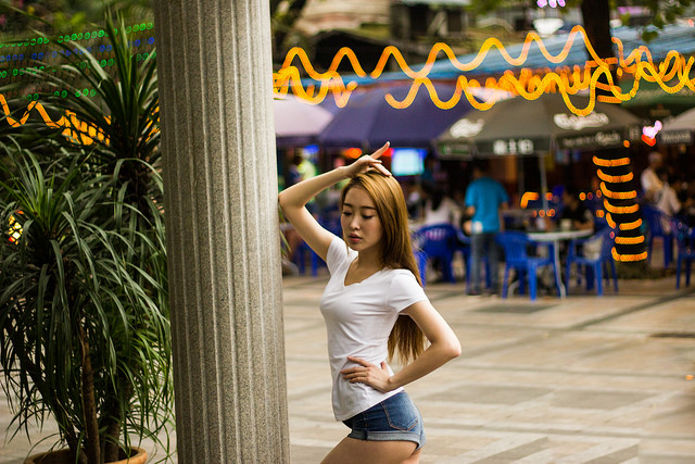 Video muestra la divertida técnica de las modelos asiáticas para sacarse fotos