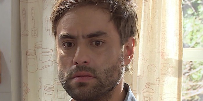 Claudio mostró su lado más perverso y fue criticado por los seguidores de Amanda