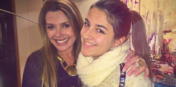 Hija menor de Carolina Arregui hará su debut en TV junto a su madre en 'Wena Profe'