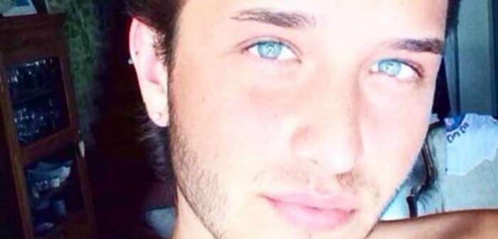 Joven compartió su molestia tras ser increpado por su jefe al verlo usar maquillaje