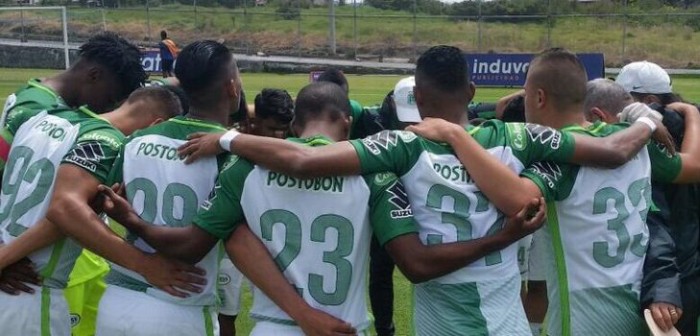 Futbolista colombiano tiene el nombre más raro de todos: lo conforman los meses del año
