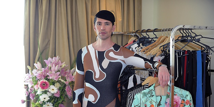 Di Mondo sorprendió a sus seguidores con atrevido desnudo campestre en Instagram