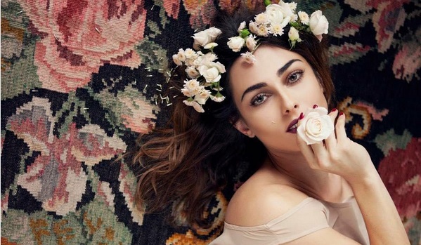 Actriz Javiera Díaz de Valdés cautivó con drástico cambio de look: sacó aplausos