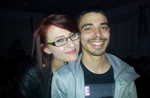 Juego sexual de una pareja termina con joven muerta tras mal diagnóstico en hospital