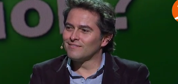 Sebastián Jiménez reveló en El Momento de la Verdad cómo se le insinuó compañera de TV