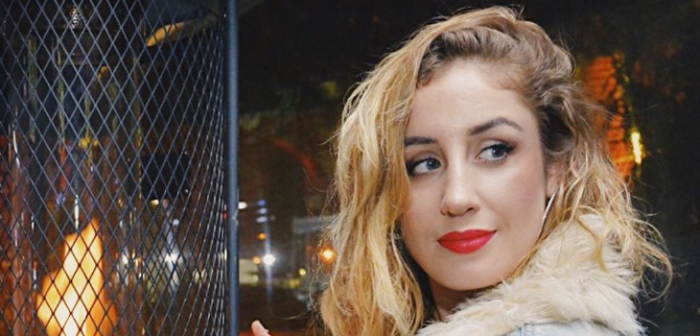 Daniela Castro protagoniza sensual sesión fotográfica para sitio web masculino de Mega