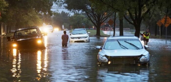 Donald Trump declaró emergencia en Louisiana por tormenta Harvey: ya se acumularon 545mm
