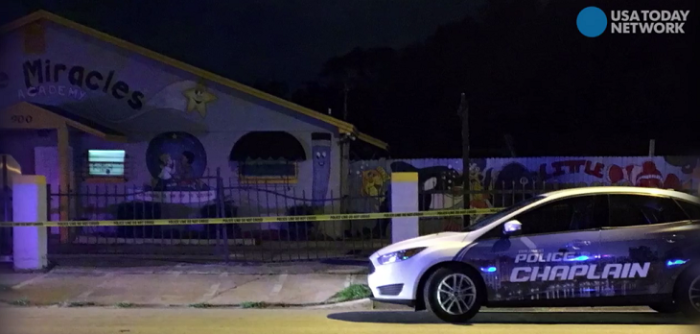 Niño de 3 años muere sofocado en Orlando tras ser olvidado en furgón escolar