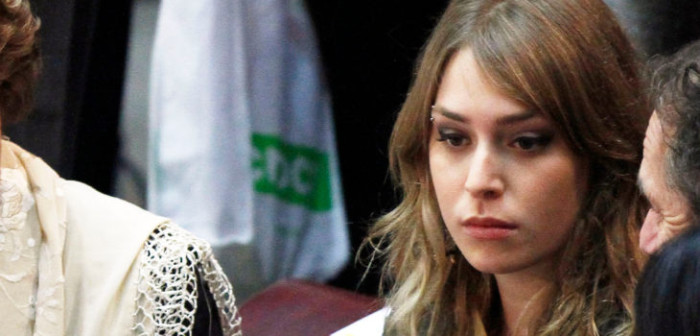 Vocalista de Villa Cariño confirmó relación con hija menor de Michelle Bachelet