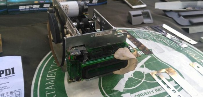 Tras desbaratar banda descubrieron nuevo método 'invisible' para clonar tarjetas