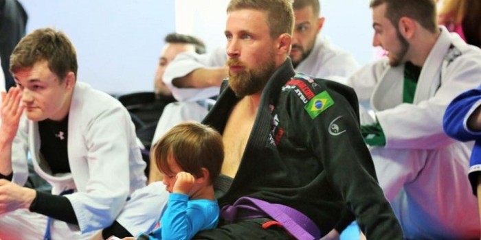 Conmovedoras lecciones de padre tras perder a su hijo de 3 años se viralizan en la web