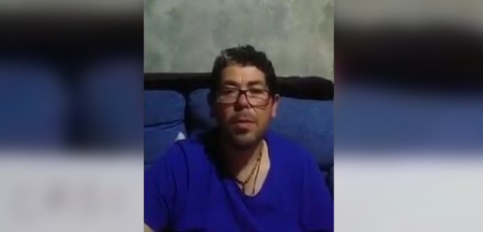 Insólito: clínica española llamó por altavoz durante 7 horas a paciente sordo