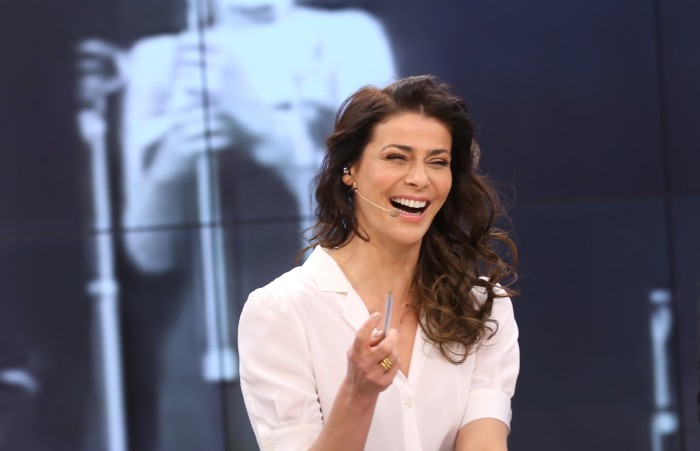 Tonka Tomicic deleitó a seguidores tras compartir imagen de cómo lucía hace 15 años