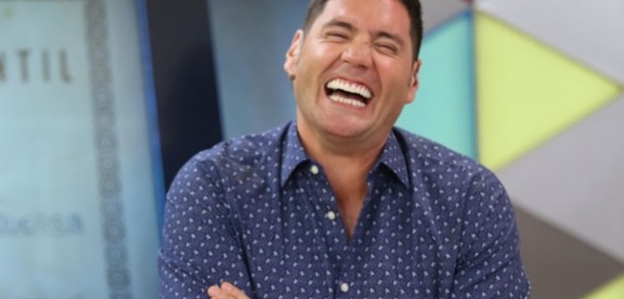 El chistoso meme con el que Pancho Saavedra esperó el debut de 