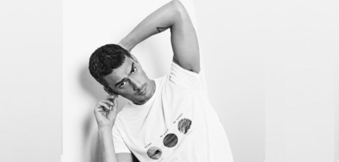 Actor Iñigo Urrutia mostró look que utilizará en la nocturna de TVN: se llenó de halagos