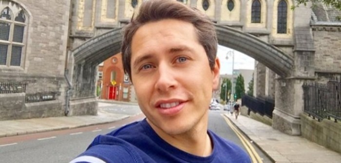 Karol Lucero fue criticado por sus seguidores tras compartir imagen junto a Oriana Marzoli