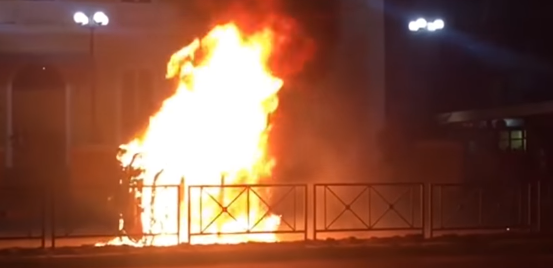 Experto explicó por qué el auto de Ignacio Lastra se incendió tras el accidente