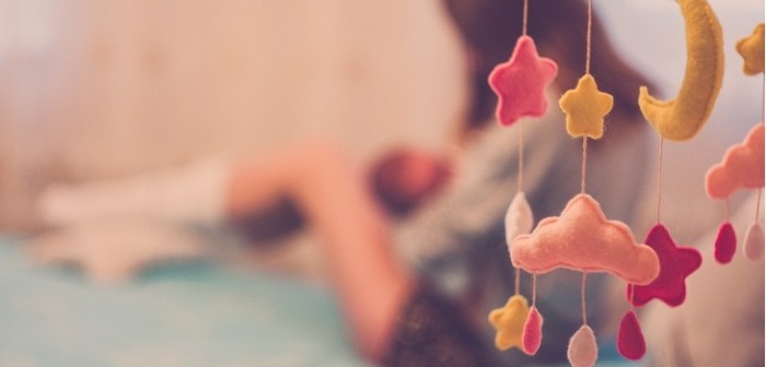 Niña hindú se suicidó luego que su profesora la humillara por mancharse con menstruación