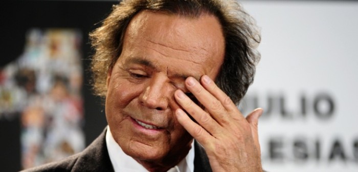 Julio Iglesias enfrenta demanda de paternidad: hombre de 41 años presenta prueba de ADN