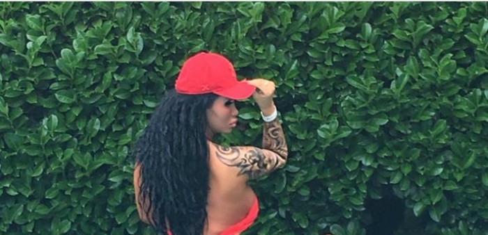 Mujer gastó más de $20 millones para ser una 'muñeca viviente': operó todo su cuerpo