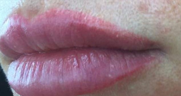 Stephanie Lange | Youtube