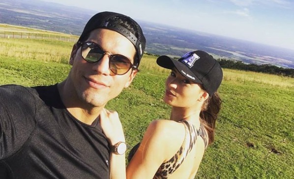 Exchicos reality tranquilizaron a seguidores de Ignacio y Julia tras visitarlos en clínica