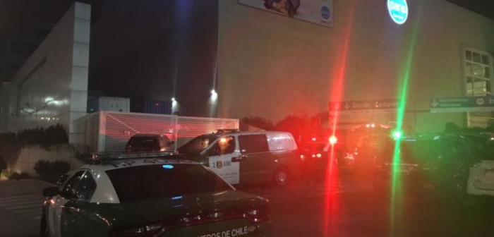 Ladrones se llevaron millonario botín tras robo a tienda Paris en Mall Plaza Vespucio