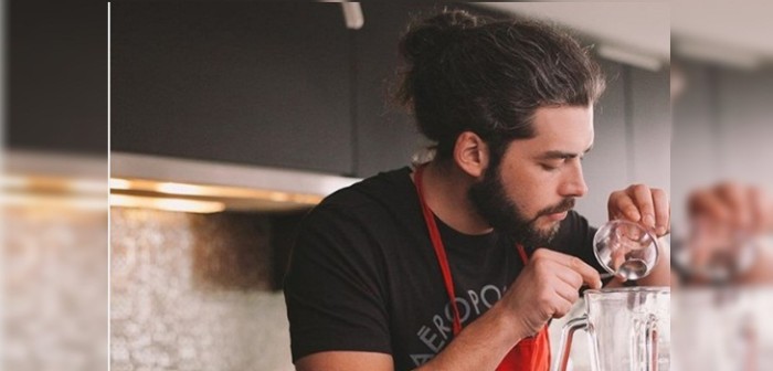 Max Cabezón protagonizó desastroso chascarro en la cocina de Mucho Gusto