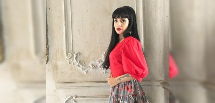Mon Laferte sorprendió con radical cambio de look: seguidores recordaron su paso por Rojo
