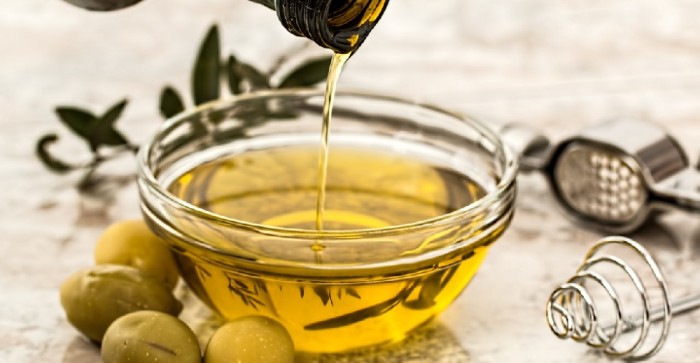 Aceite de oliva: El secreto natural perfecto para eliminar las impurezas de tu rostro