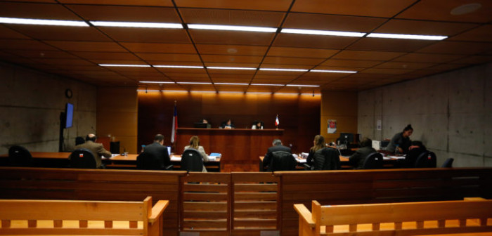 En libertad quedó acusado de 3 homicidios frustrados tras pasar 14 meses en prisión