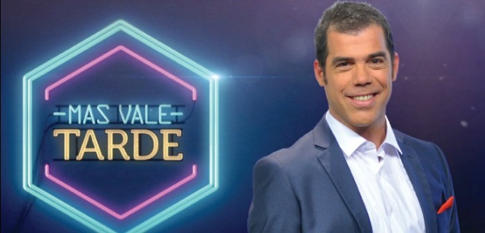 Tras meses fuera de pantalla Álvaro Escobar tiene nueva casa televisiva: se va a CHV